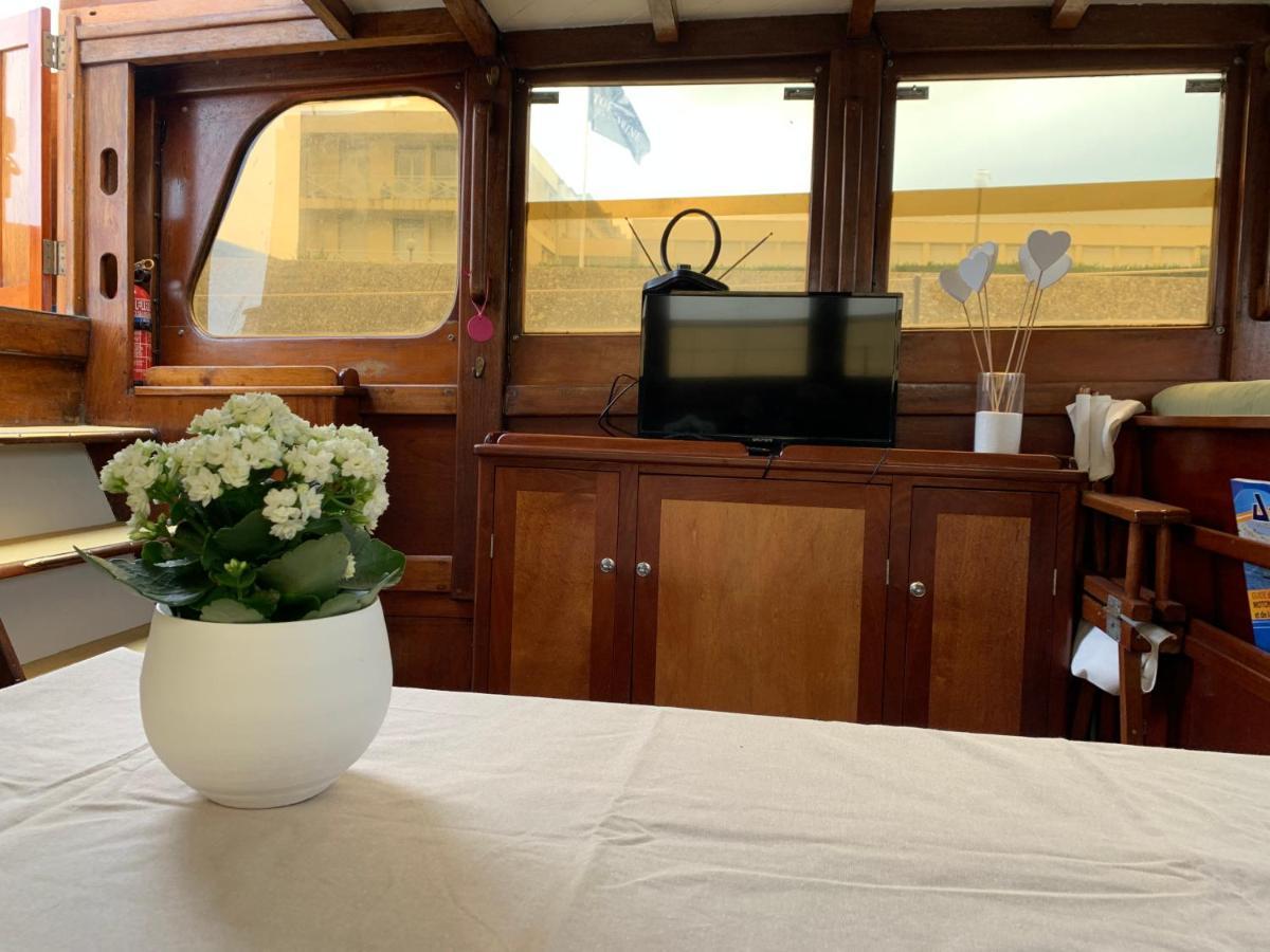Port Deauville Yacht Vintage Εξωτερικό φωτογραφία