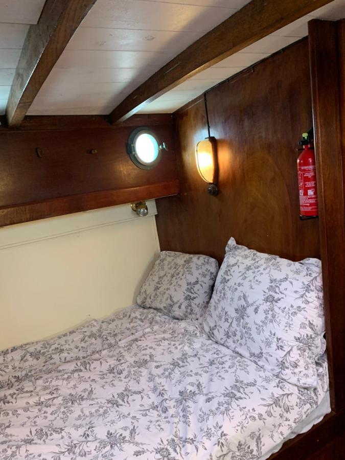 Port Deauville Yacht Vintage Εξωτερικό φωτογραφία
