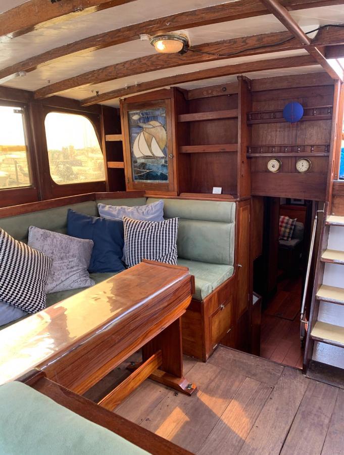 Port Deauville Yacht Vintage Εξωτερικό φωτογραφία