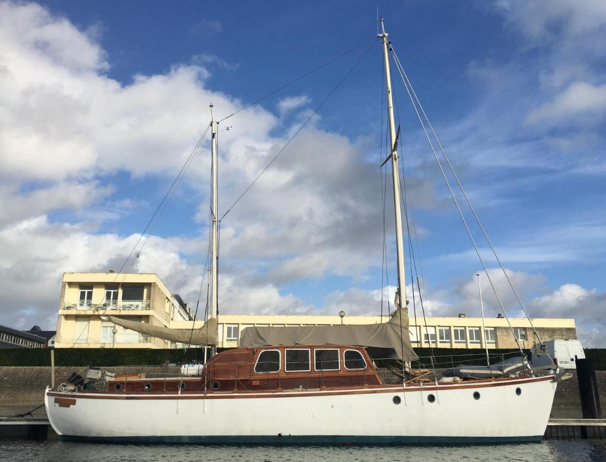 Port Deauville Yacht Vintage Εξωτερικό φωτογραφία